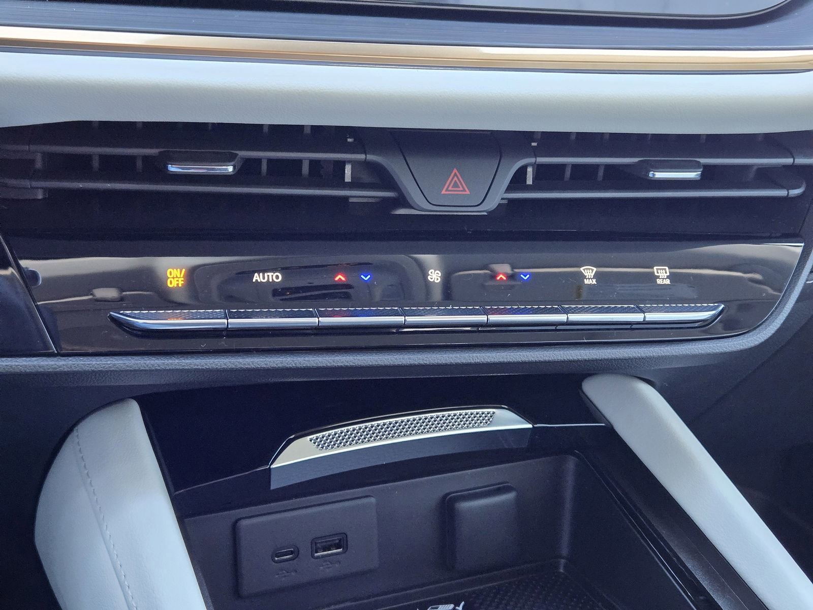 New 2026 Buick Envision Avenir AWD/4WD image 22