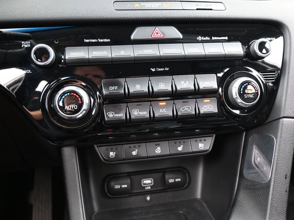 Used 2021 Kia Sportage EX w/ EX Technology Package image 26