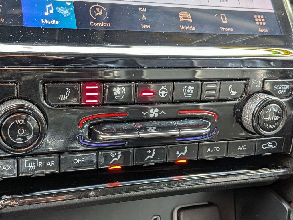 Used 2023 Jeep Grand Cherokee 30th Anniversary image 21