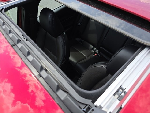 New 2025 MAZDA MAZDA3 Hatchback w/Premium Plus Pkg image 4