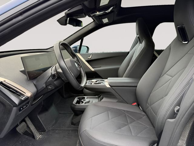 Certified 2024 BMW iX xDrive50 AWD/4WD image 9