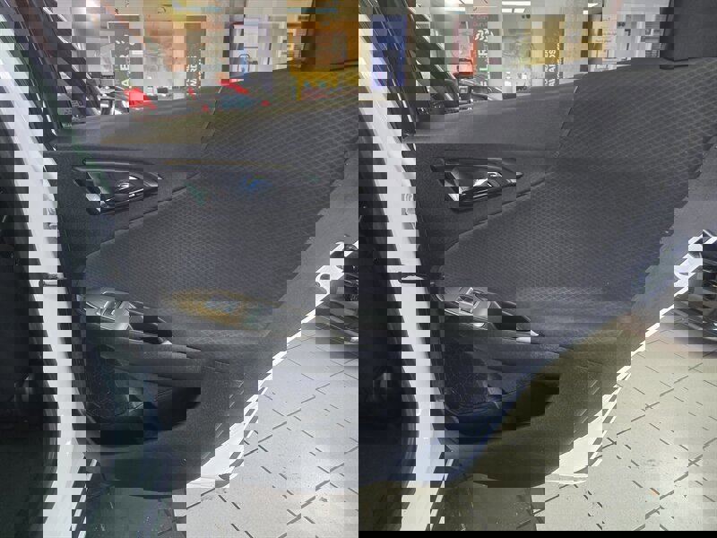 Used 2024 Chevrolet Malibu LT image 15