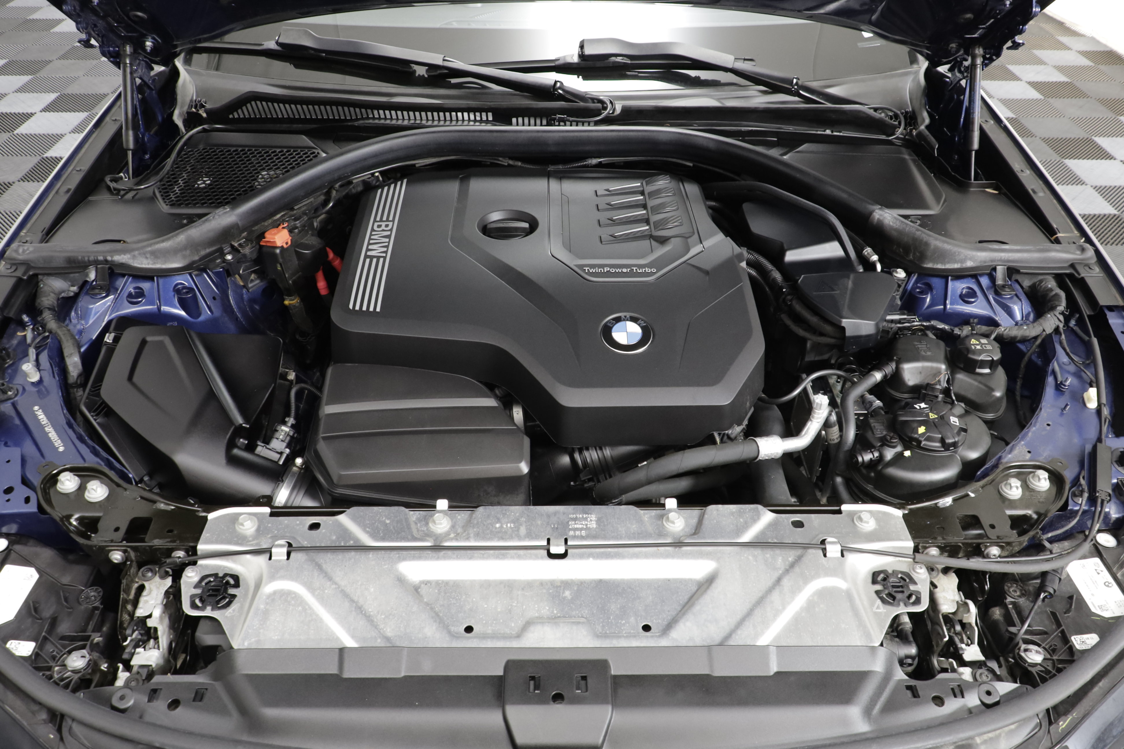 Used 2023 BMW 330i xDrive Sedan w/ Premium Package AWD/4WD image 24