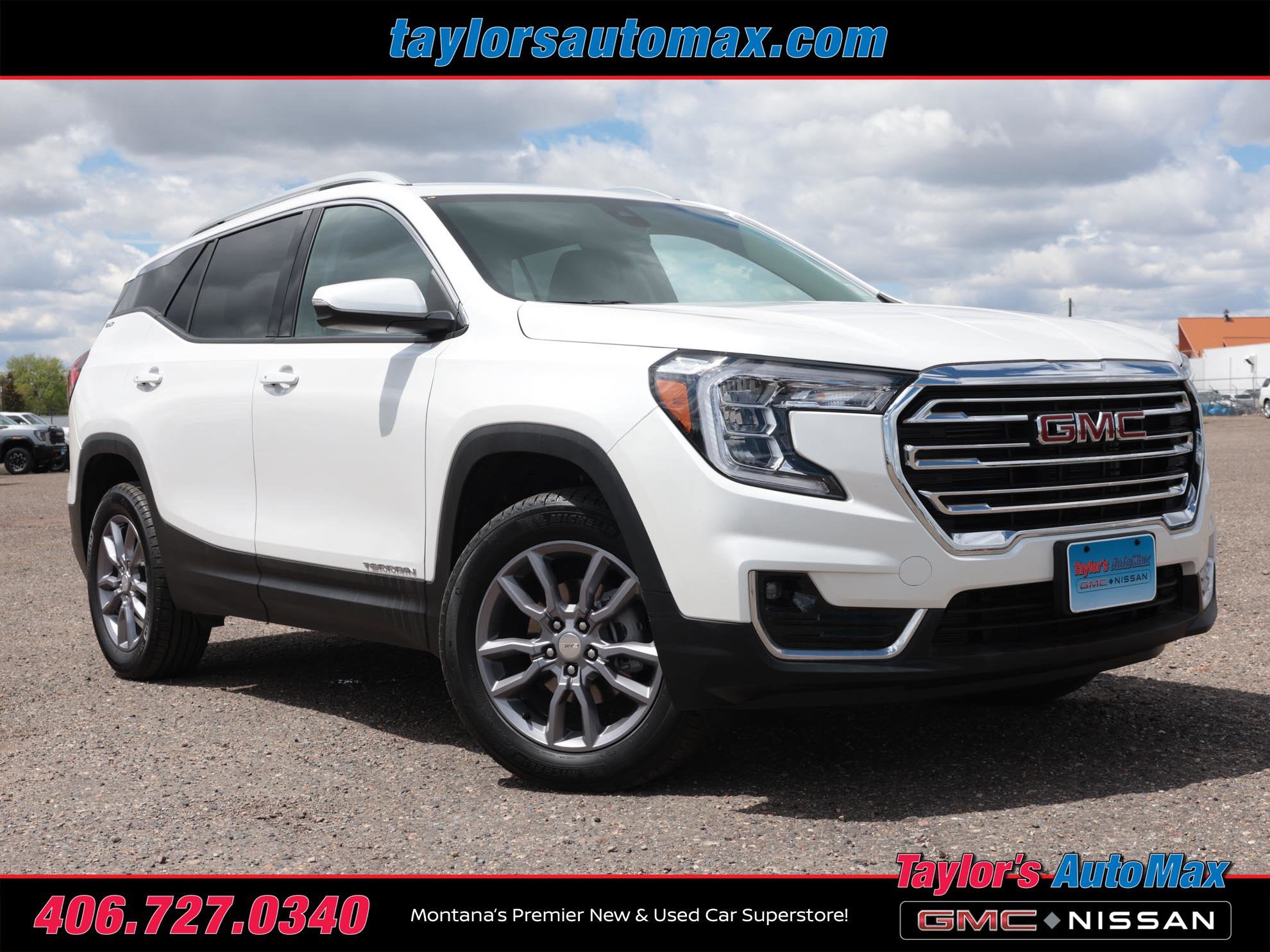 Used 2023 GMC Terrain SLT AWD/4WD image 2