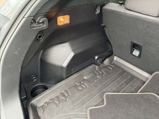 Used 2025 Subaru Crosstrek 2.0i Premium AWD/4WD image 38