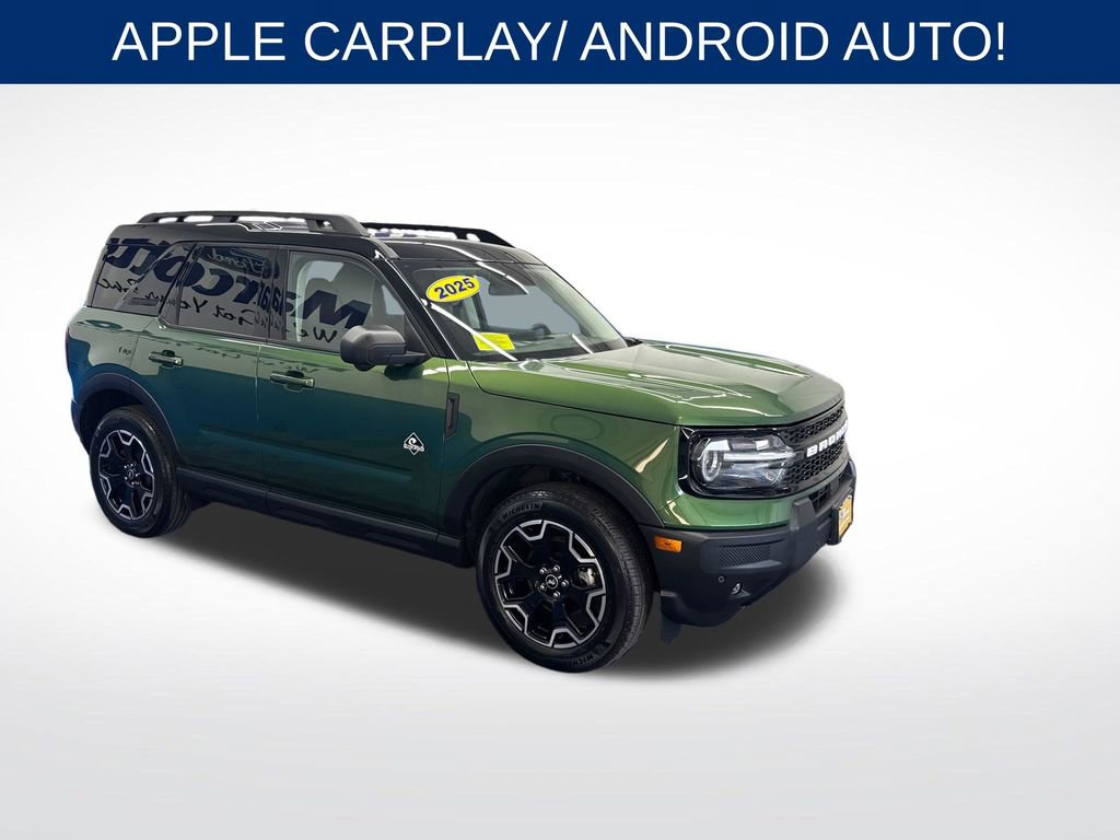 Certified 2025 Ford Bronco Sport Outer Banks w/ Outer Banks Tech Package+ AWD/4WD image 3