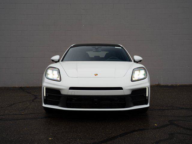 Certified 2025 Porsche Panamera 4 AWD/4WD image 10
