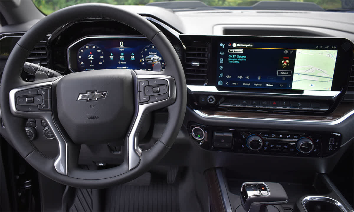 New 2026 Chevrolet Silverado 1500 LT Trail Boss w/ Convenience Package II AWD/4WD image 12