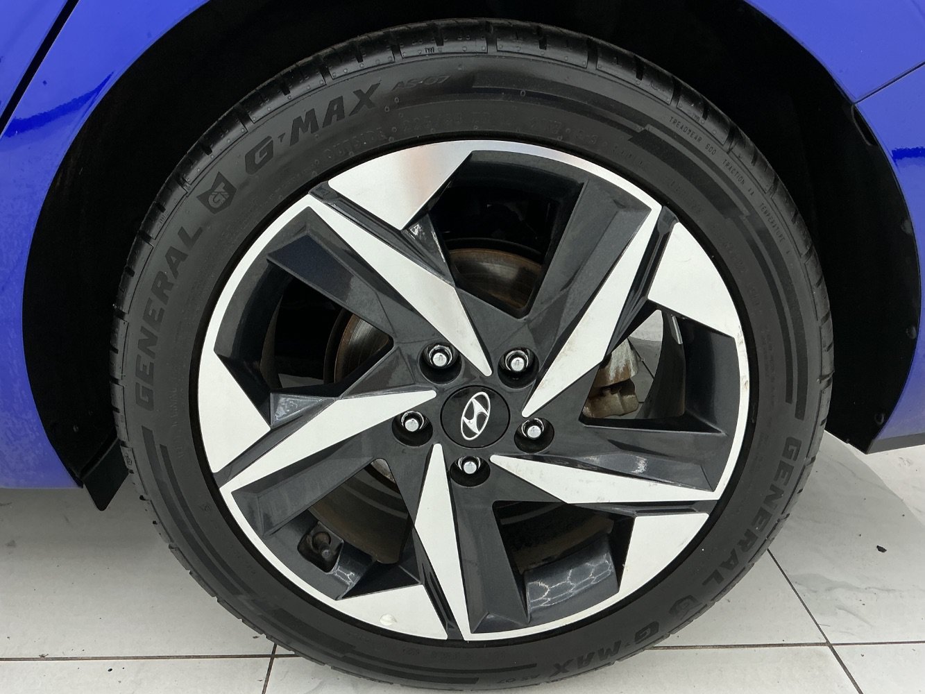 Used 2023 Hyundai Elantra SEL w/ Convenience Package FWD image 46