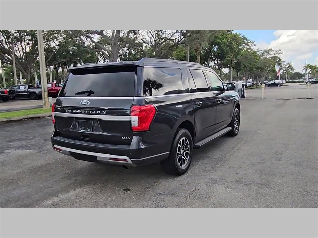 Used 2024 Ford Expedition Max XLT image 36