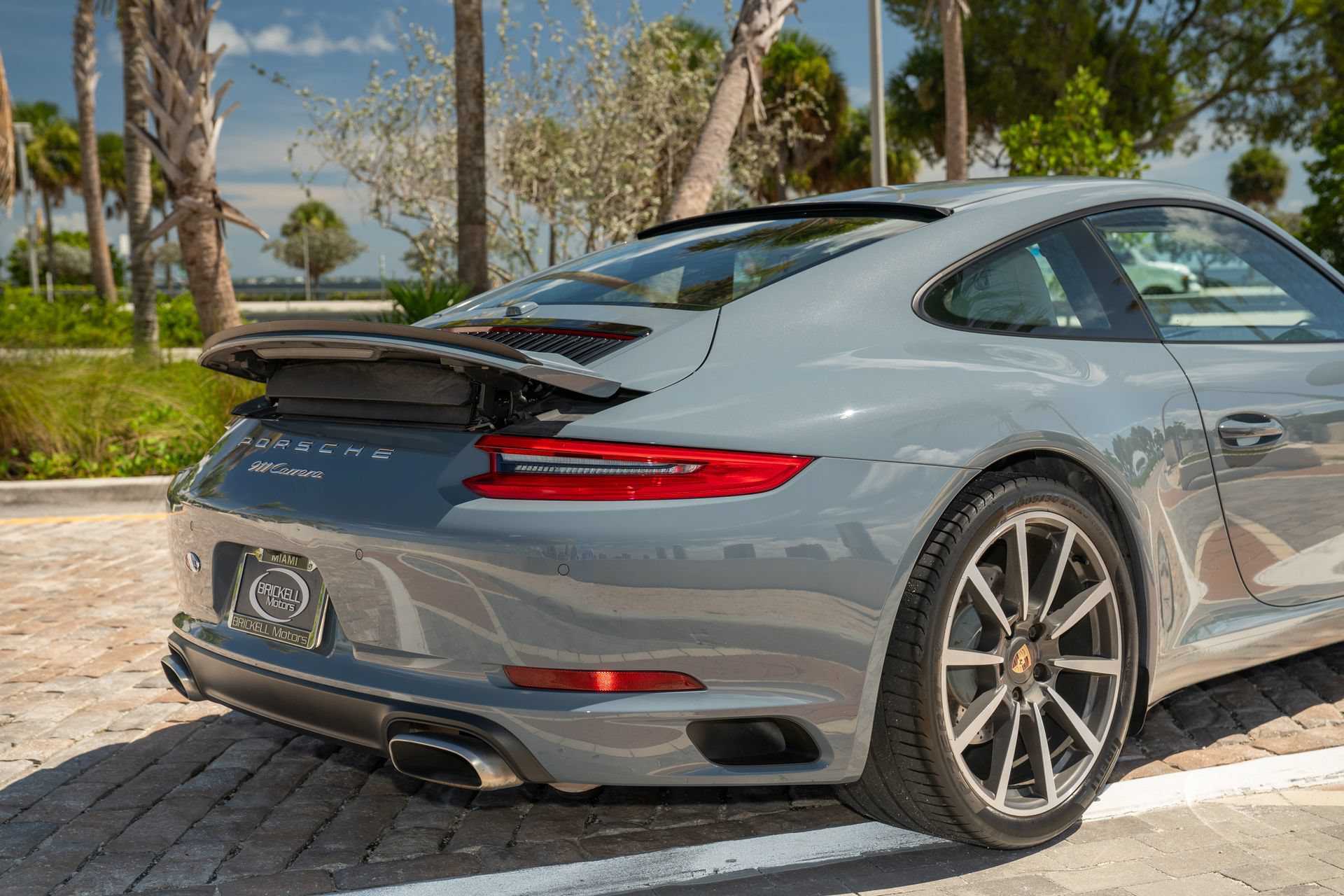 Used 2017 Porsche 911 Carrera RWD image 13