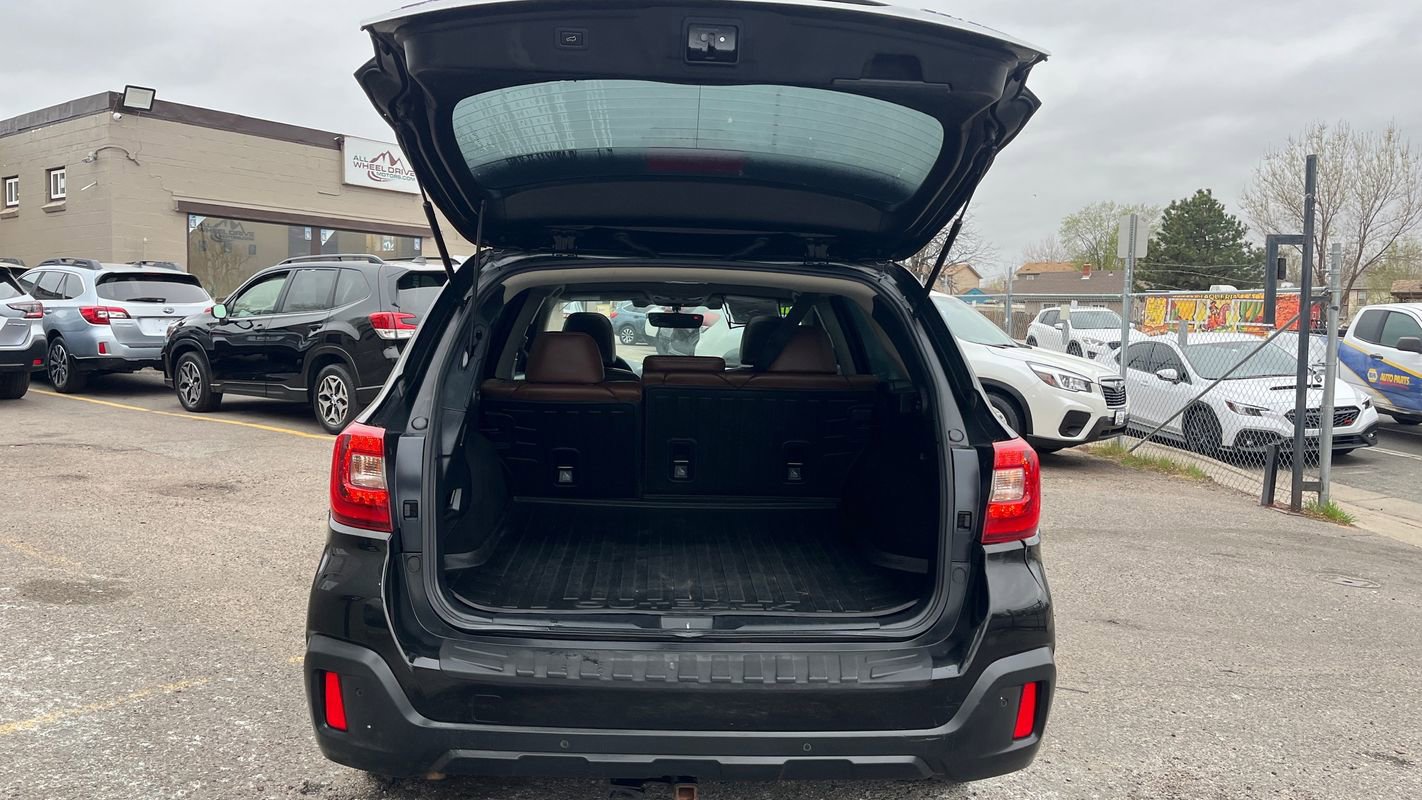 Used 2018 Subaru Outback 2.5i Touring w/ Protection Package #1 AWD/4WD image 16