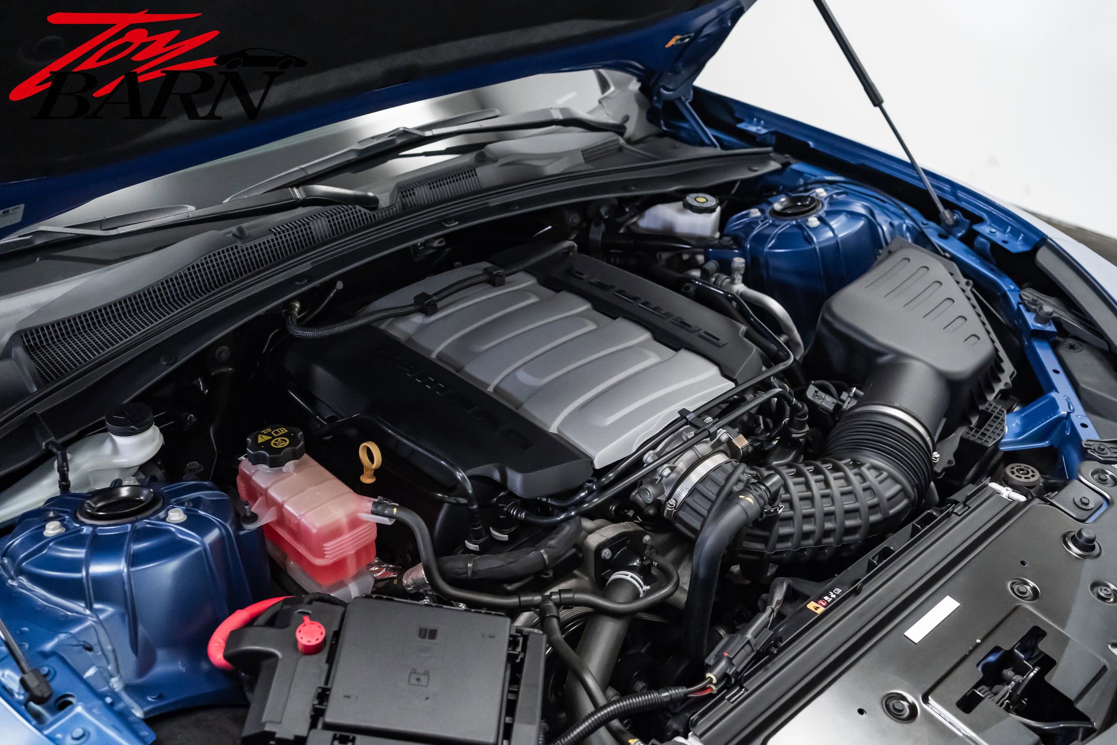 Used 2019 Chevrolet Camaro SS RWD image 50