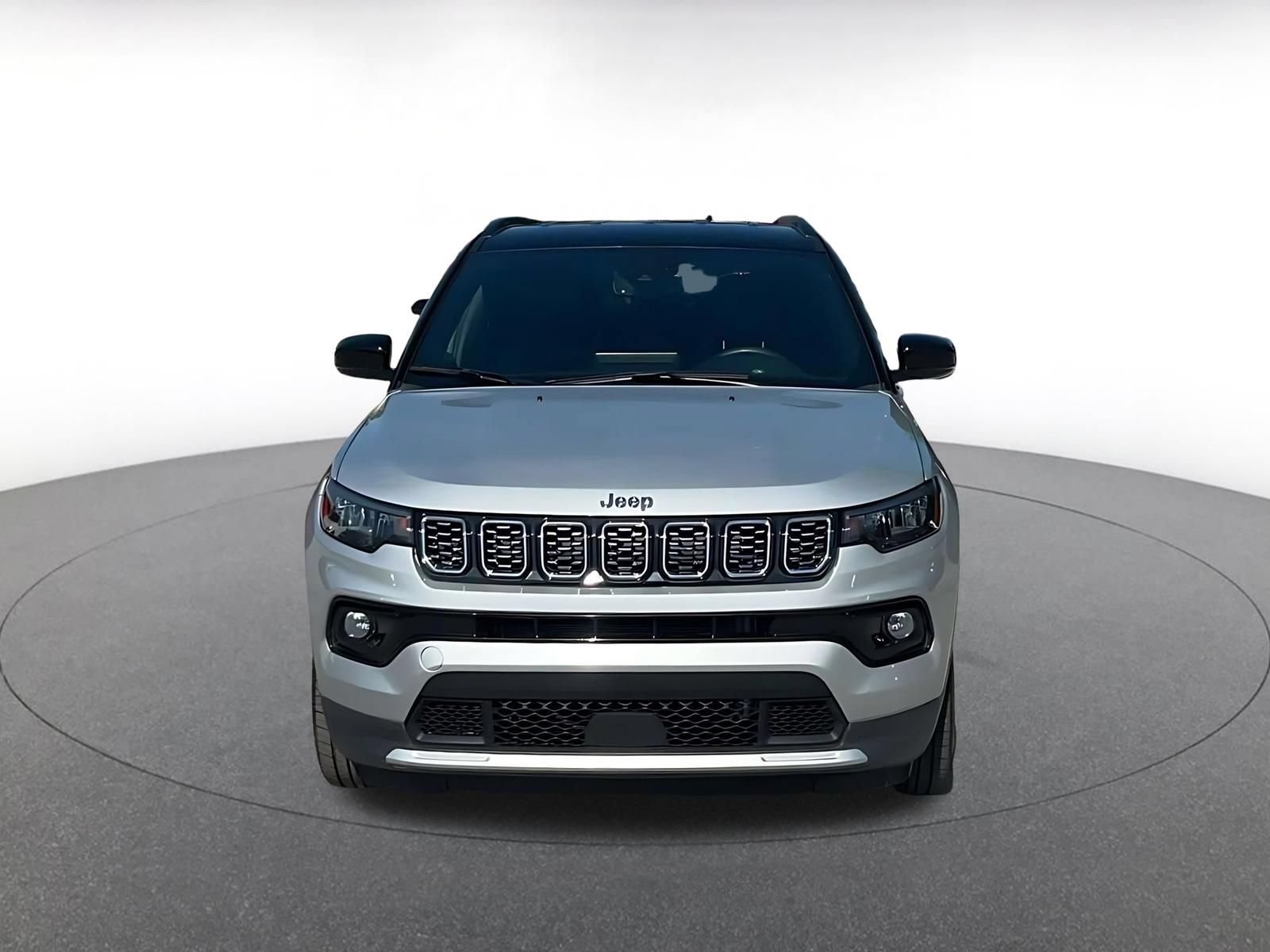 Used 2025 Jeep Compass Limited AWD/4WD image 4
