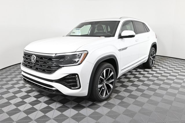 New 2026 Volkswagen Atlas Cross Sport SEL Premium R-Line image 2