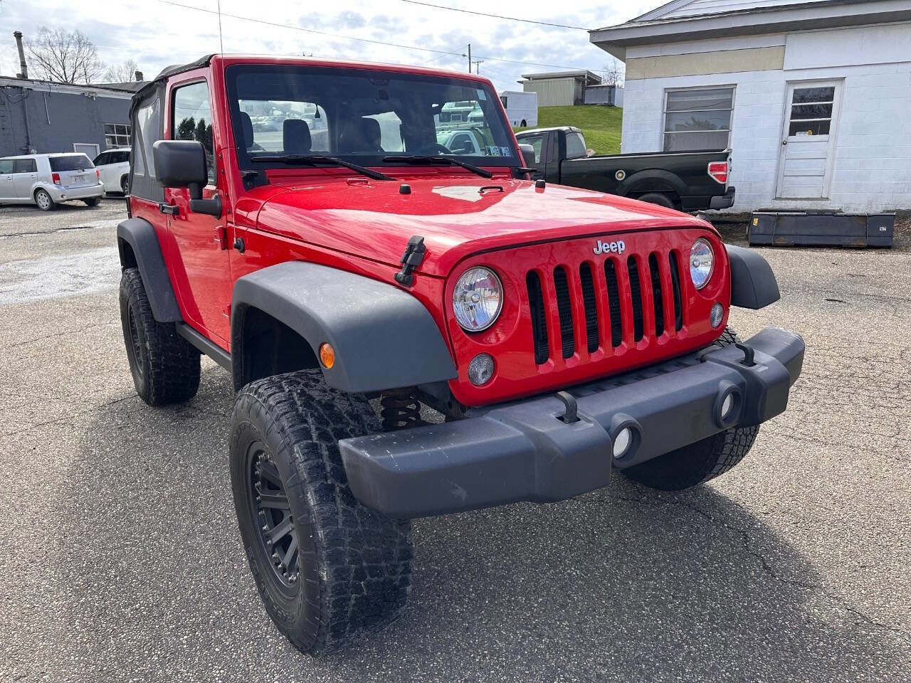 Used 2015 Jeep Wrangler Sport image 10