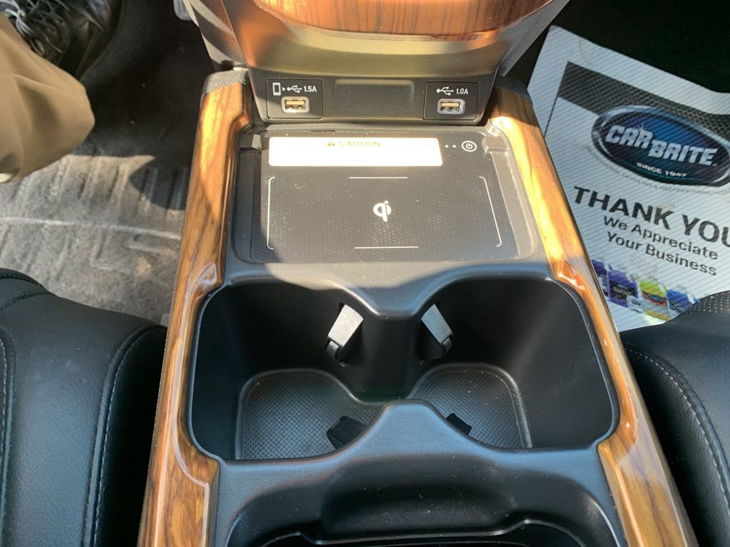 Used 2020 Honda CR-V Touring image 30