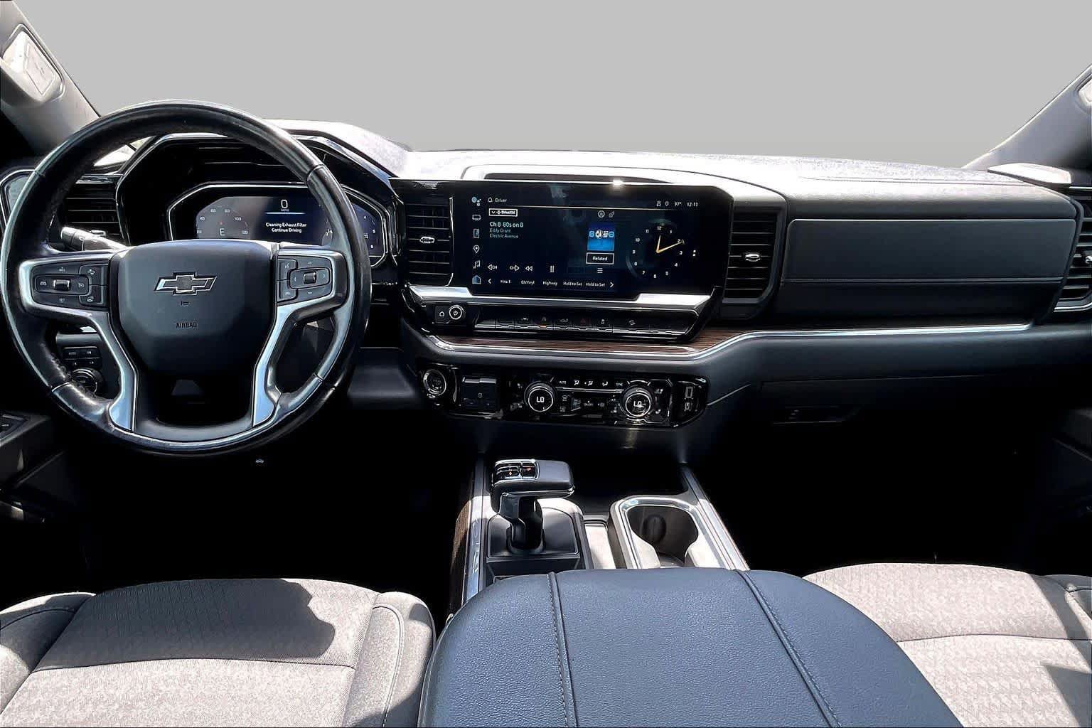 Used 2023 Chevrolet Silverado 1500 RST AWD/4WD image 15