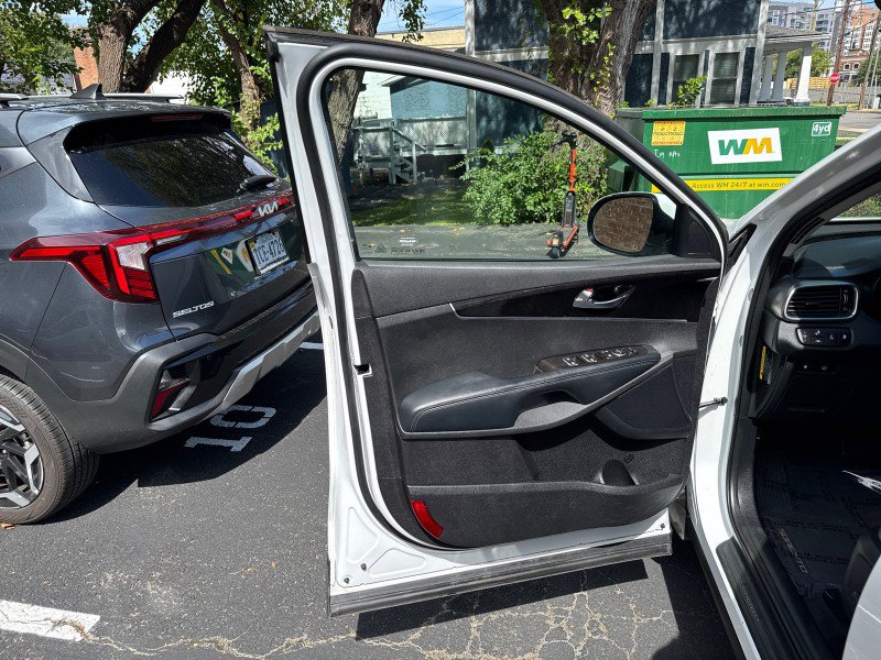 Used 2017 Kia Sorento EX w/ EX Advanced Touring Package AWD/4WD image 10