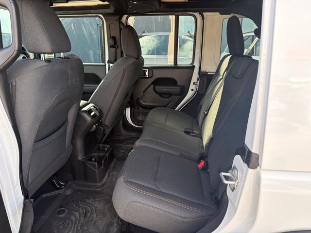 Used 2026 Jeep Wrangler Unlimited Sport AWD/4WD image 8