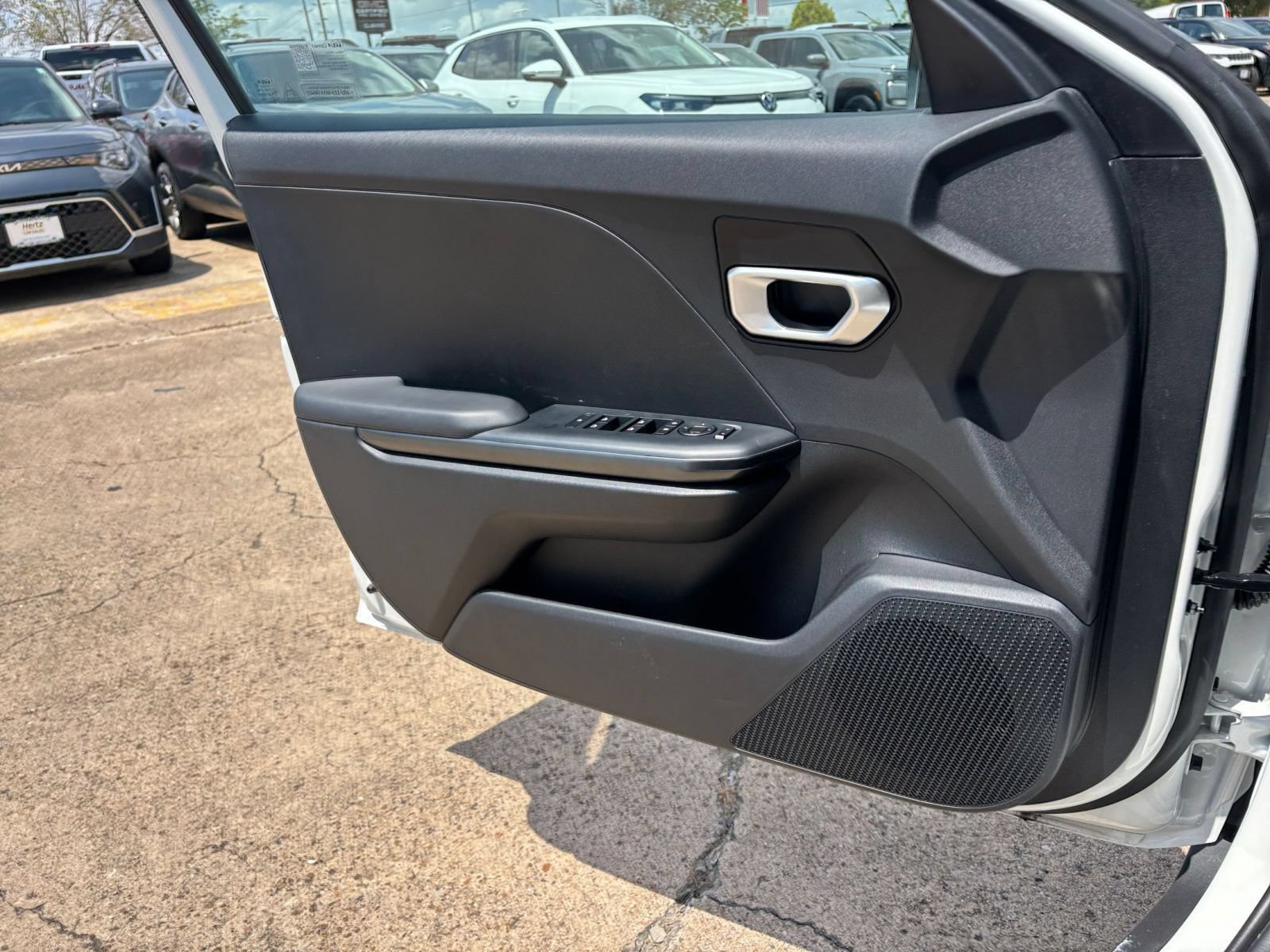 Used 2026 Kia K4 FWD image 18