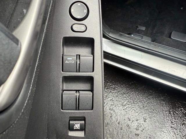 Used 2012 MAZDA MAZDA3 i Grand Touring w/ Tech Pkg image 20