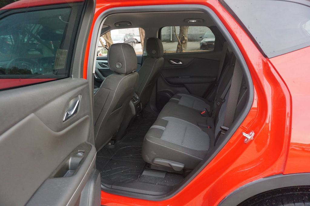 Used 2023 Chevrolet Blazer LT w/ Convenience Package FWD image 13