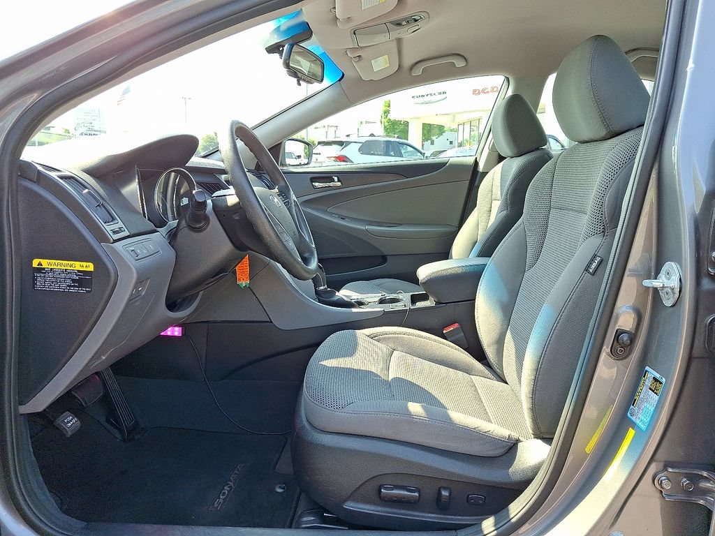 Used 2014 Hyundai Sonata GLS w/ Popular Equipment Group 2 FWD image 13