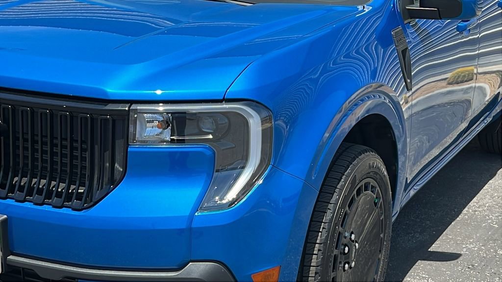 New 2025 Ford Maverick Lobo image 4