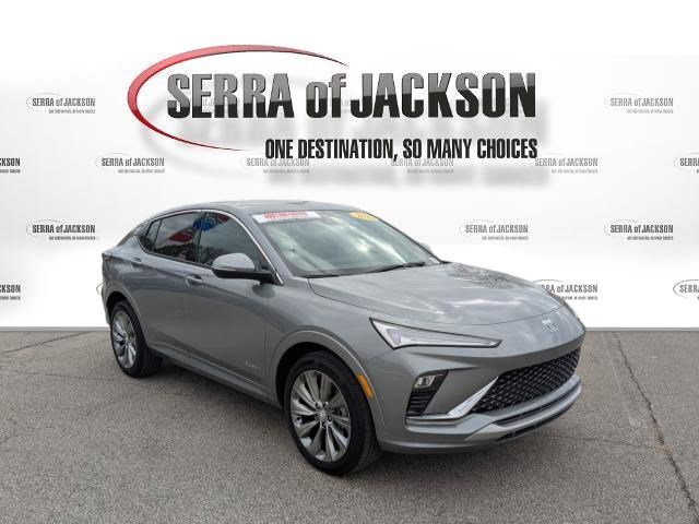 Used 2025 Buick Envista Avenir image 9