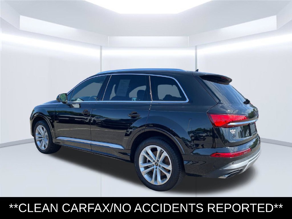 Used 2025 Audi Q7 2.0T Premium w/ Convenience Package AWD/4WD image 4