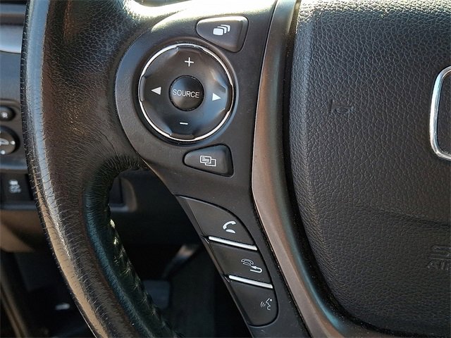 Used 2017 Honda Ridgeline RTL-T image 17