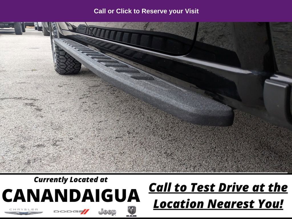 Used 2022 GMC Sierra 1500 AT4 w/ AT4 Premium Package image 43