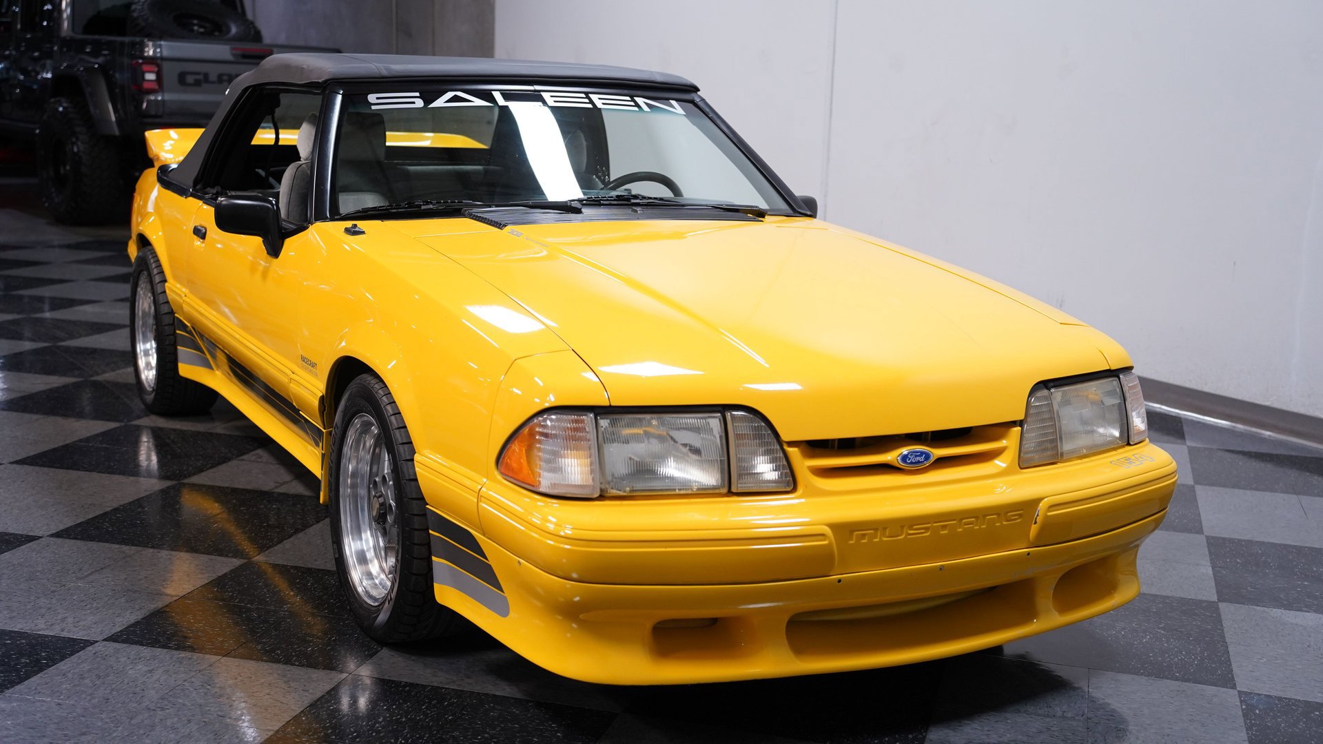 Used 1989 Ford Mustang LX image 14