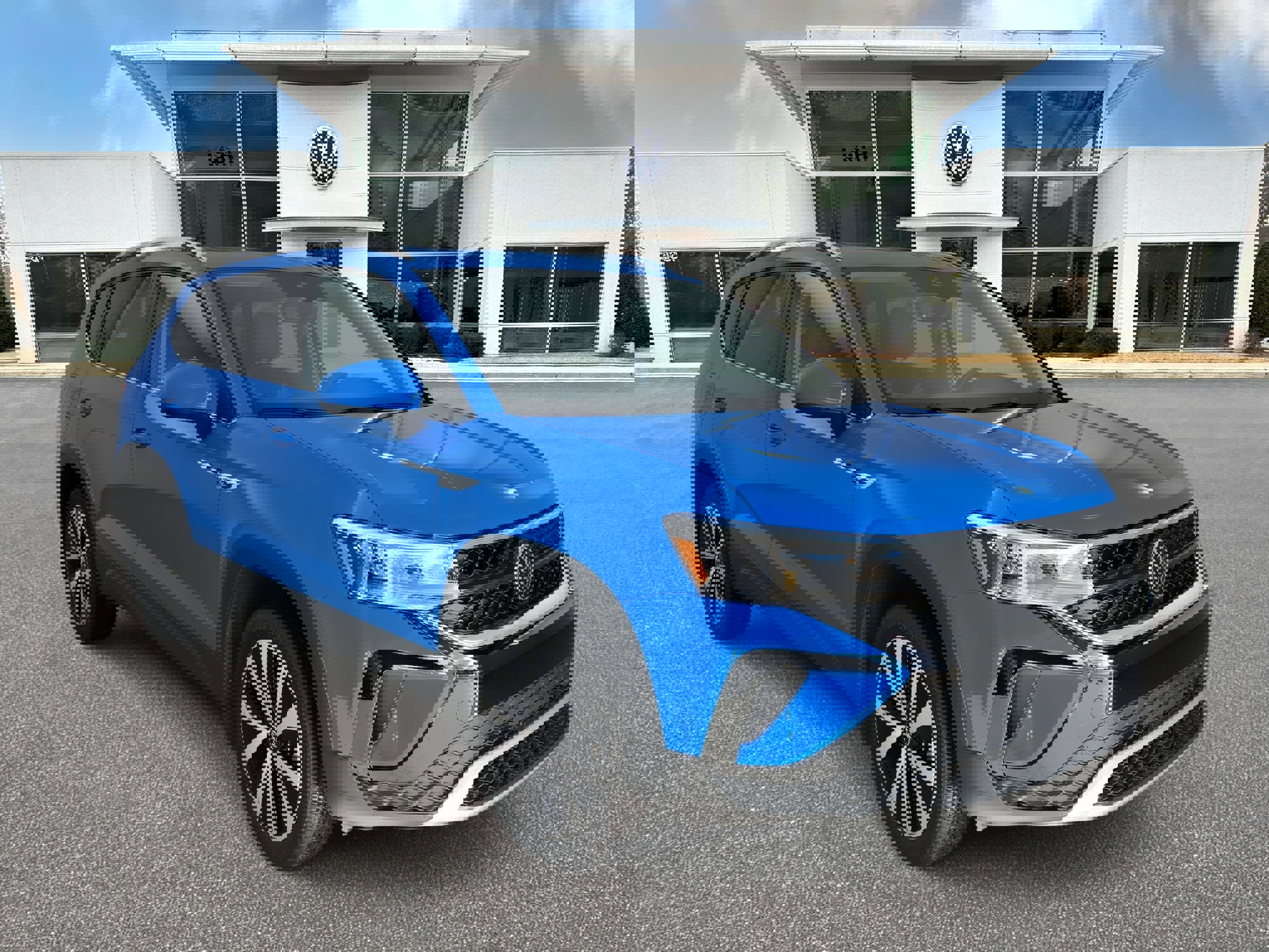 Certified 2023 Volkswagen Taos SE w/ Panoramic Sunroof Package image 1