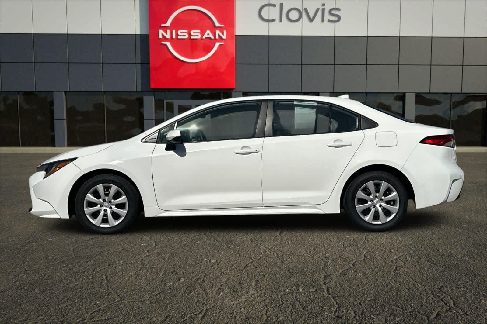 Used 2024 Toyota Corolla LE FWD image 6