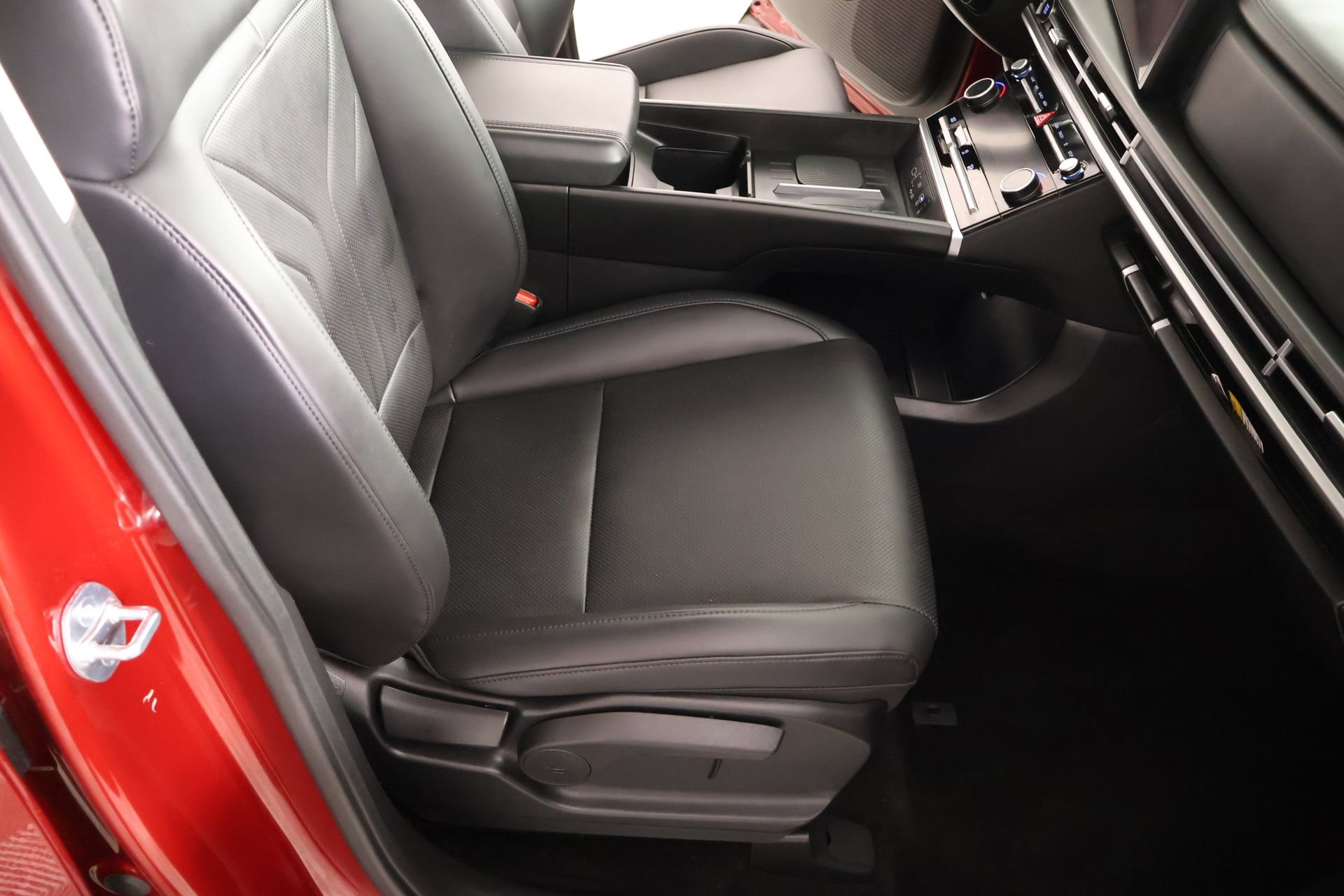 Certified 2026 Hyundai Santa Fe SEL FWD image 13