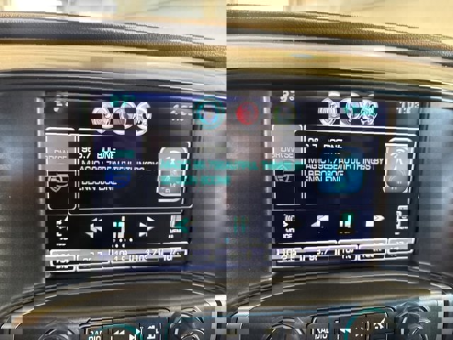 Used 2015 Chevrolet Silverado 2500 LTZ w/ Snow Plow Prep Package image 18