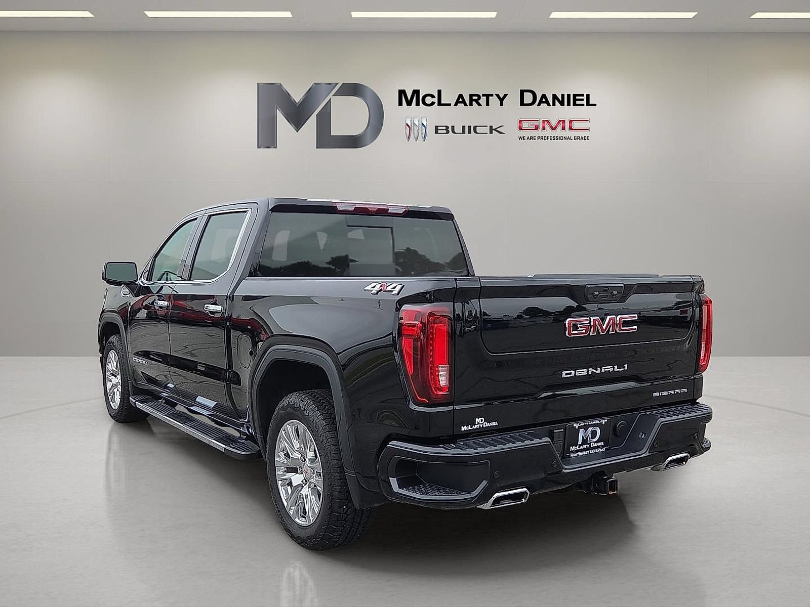 Certified 2026 GMC Sierra 1500 Denali AWD/4WD image 13