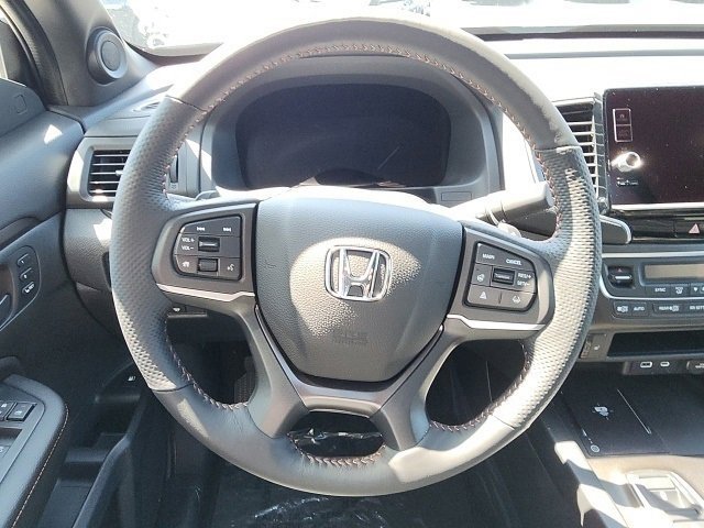 Used 2025 Honda Ridgeline TrailSport image 26