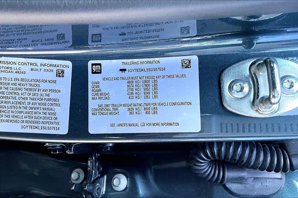 Certified 2025 Cadillac Escalade IQ Luxury 2 image 19