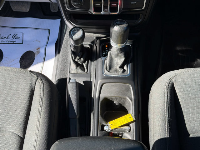 Used 2019 Jeep Wrangler Unlimited Sport AWD/4WD image 19