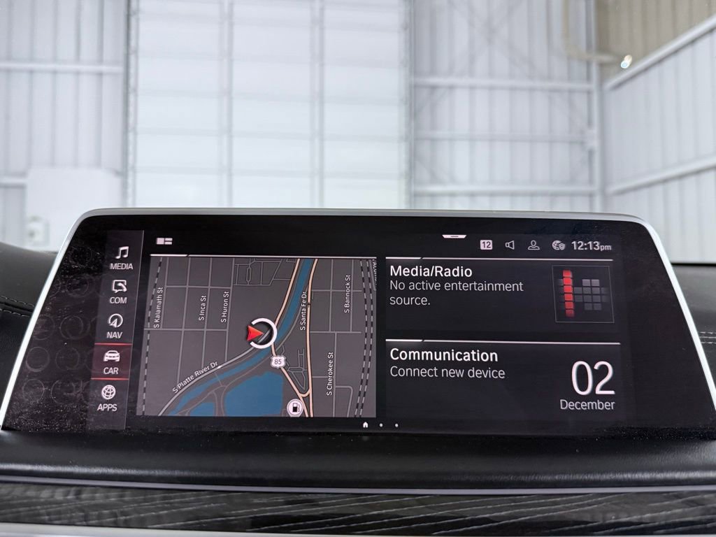 Used 2022 BMW 750i xDrive w/ Executive Package image 34