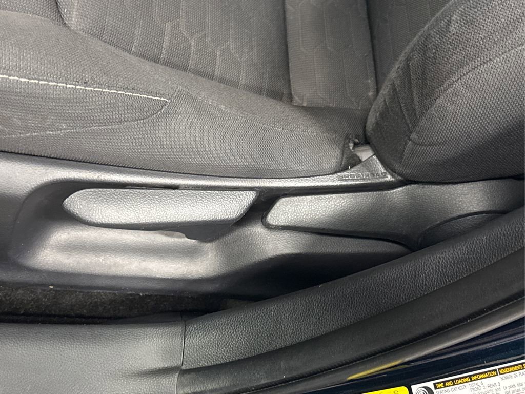 Used 2022 Toyota Corolla SE w/ SE Preferred Package image 30