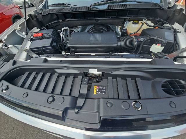 Used 2022 Chevrolet Silverado 1500 High Country w/ Technology Package AWD/4WD image 33
