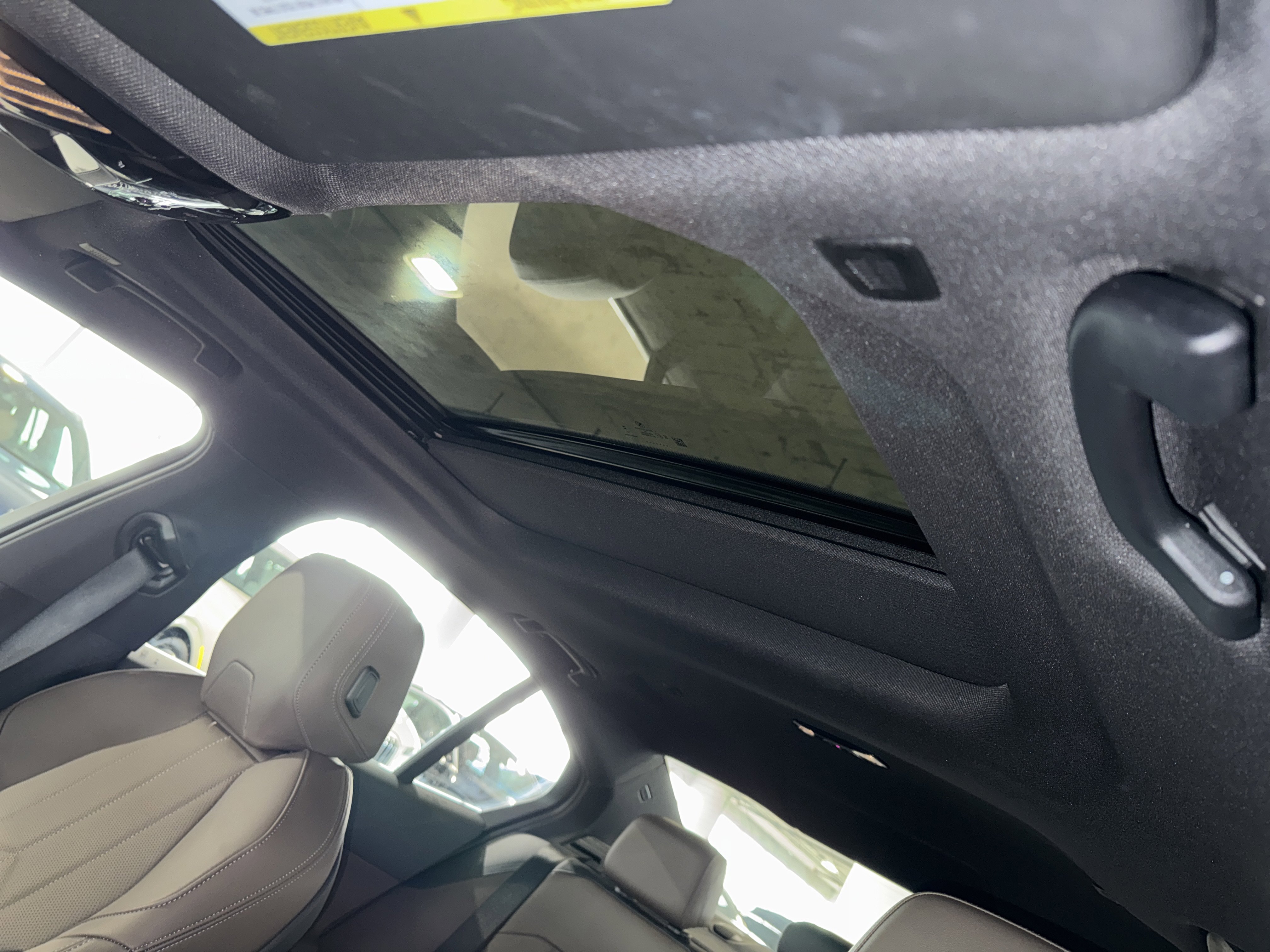 Certified 2025 BMW 530i xDrive w/ Premium Package image 32