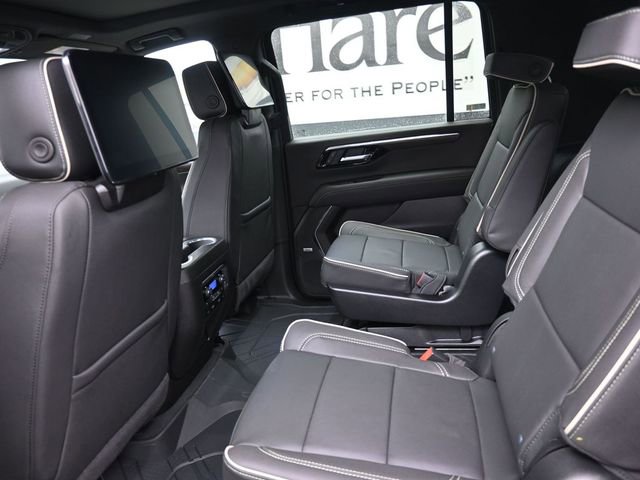 New 2026 Chevrolet Suburban Premier image 10