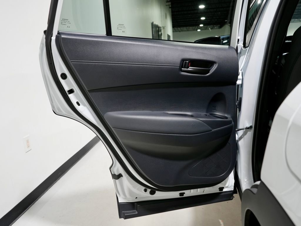 Used 2025 Toyota Corolla Cross AWD Hybrid image 26