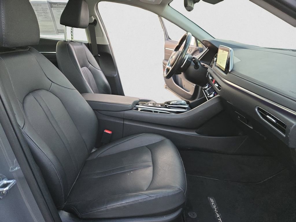 Used 2022 Hyundai Sonata Limited image 17