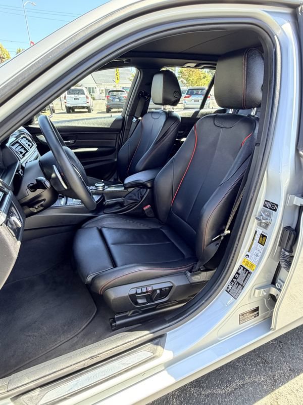 Used 2014 BMW 328i xDrive Wagon AWD/4WD image 18